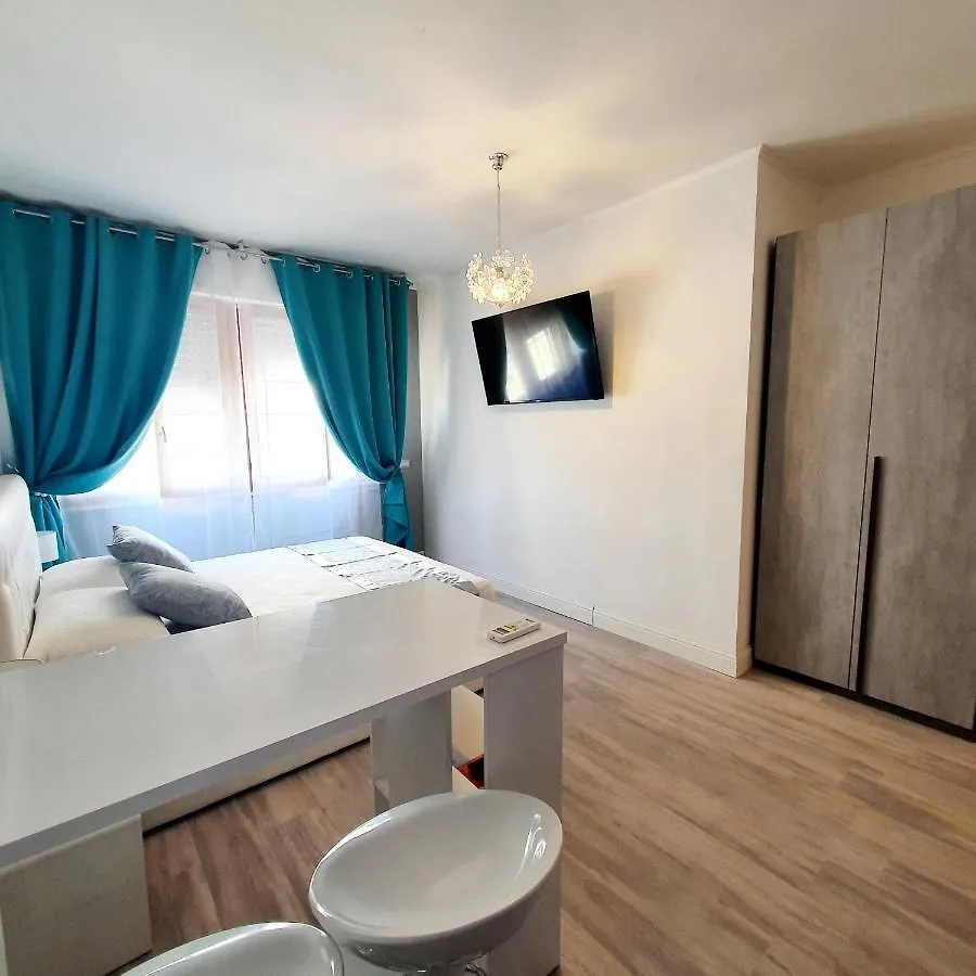 Apartment Villa Volta 1 Policlinico Monserrato Italy